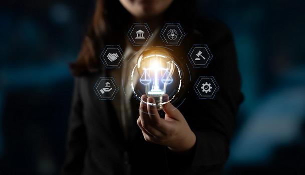 Prof. Dr. Mehmet Rıfat Tınç: Adaletin terazisini insanlar tutmalı