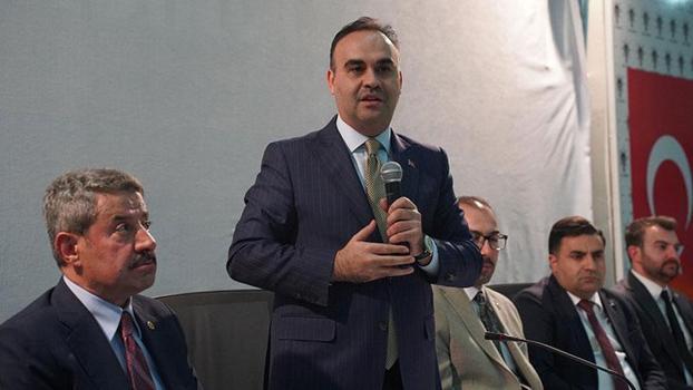 Bakan Kacır: Türkiye, en önemli üretim merkezlerinden biri haline geldi