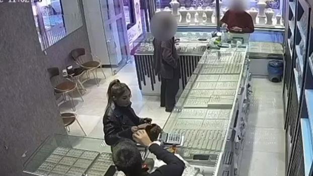 Ankara'da kuyumculara sahte altın satan 3 kişi yakalandı
