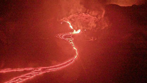 Hawaii'deki Kilauea Yanardağı'nda 36'ncı patlama öncesi lav akıntıları