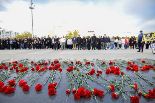 Muratpaşa'da 10 Kasım anması