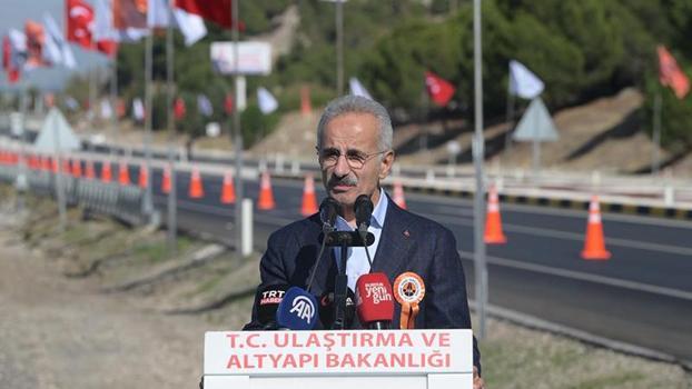Bakan Uraloğlu: 96 kilometrelik bisiklet yolunu hayata geçirdik