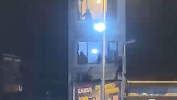 Fatih’te komşular arasında kavga: Darbedip pencereden attı