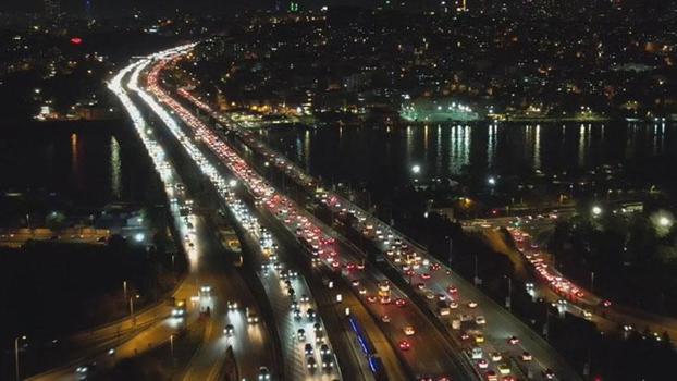 İstanbul'da trafik yoğunluğu yüzde 85'e ulaştı