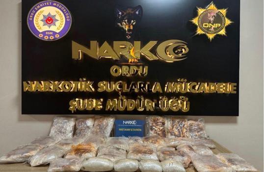Ordu’da otomobilde 25 kilo uyuşturucu ele geçirildi, 1 tutuklama