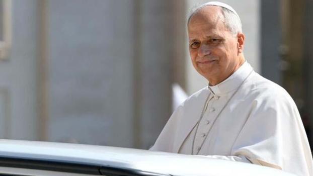 Vatikan, Kanada'nın yerli halklarına ait 62 eseri iade etti