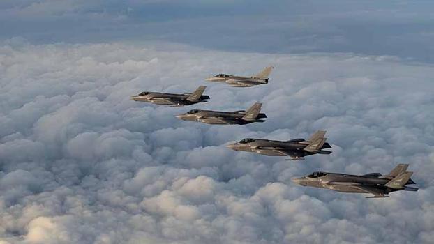 Ukrayna, Fransa’dan 100 Rafale savaş uçağı satın alacak