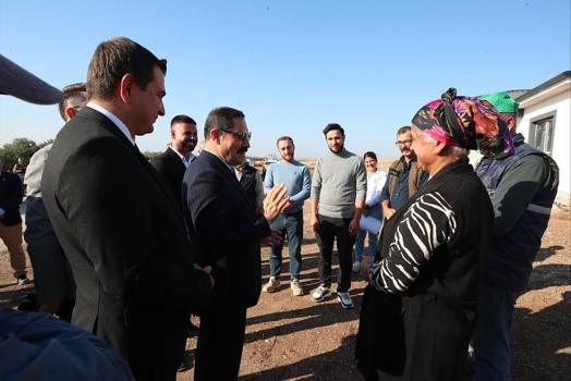 Hatay Valisi Masatlı’dan Hatayhamamı Mahallesine ziyaret