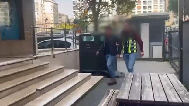 Bakan Yerlikaya: Ataşehir'de trafikte tartıştığı kadın sürücünün aracına saldıran şüpheli yakalandı