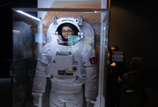 Bursa’da engel tanımayan bilim yolculuğu