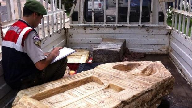 Bursa'da tarihi eser kaçakcılığı yapan 3 kişi yakalandı