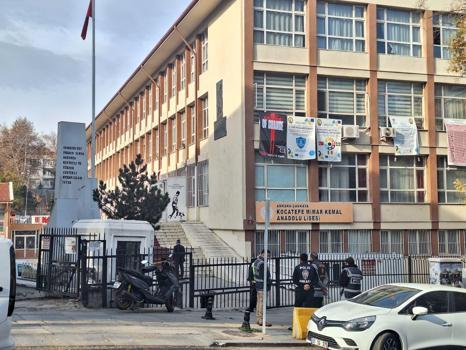 Öğrencilerin öğretmen ile alay ettiği olaya ilişkin polis incelemesi