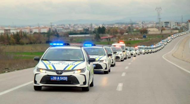 Kırklareli'de emniyete tahsis edilen 64 araç törenle hizmete alındı