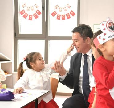 Osmangazi Belediye Başkanı Erkan Aydın: İlçemize yeni kreşler hizmete girecek