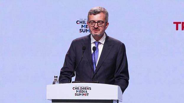 Fahrettin Duran: Çocuklarımızı dijital araçların zararlarına karşı bilinçlendirmek zorundayız