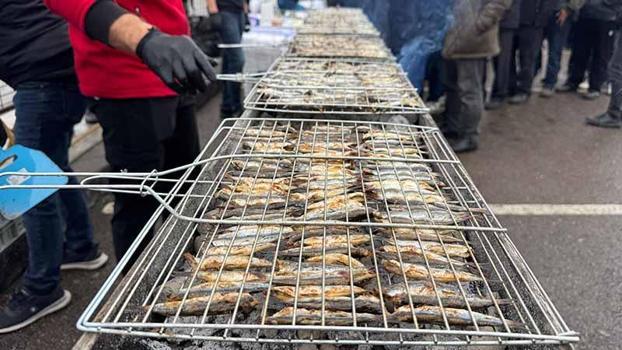 Ordu’da hamsi festivali, 7 ton hamsi ikram edildi