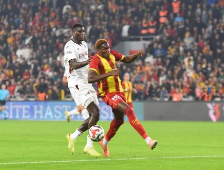 Göztepe kayıplarda