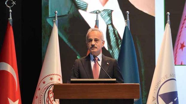 Bakan Uraloğlu: Son 10 yıldaki otoyol artış hızında Avrupa'da 1'inciyiz