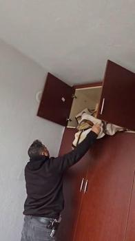 49 suçtan aranan şüpheli, gardıropta yakalandı