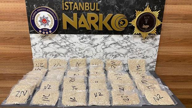Esenyurt'ta uyuşturucu operasyonu: 133 bin adet hap ele geçirildi