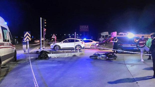 Kırmızı ışıkta geçen TIR ile motosiklet çarpıştı: 1 ölü
