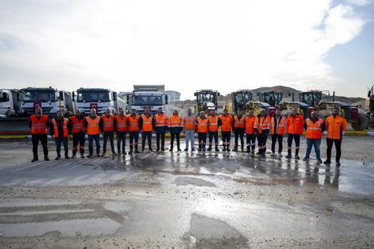 Büyükşehir olumsuz hava koşullarına karşı 7/24 göreve hazır