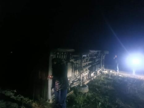 Ankara'da işçi servisi devrildi: 14 yaralı