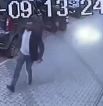 İstanbul - Fatih'teki kiracının ev sahibini öldürdüğü silahlı saldırı kamerada