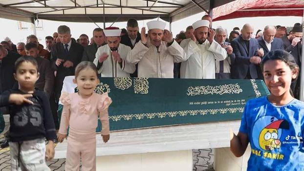 Pendik'teki yangında hayatını kaybeden 3 çocuğun cenazesi toprağa verildi