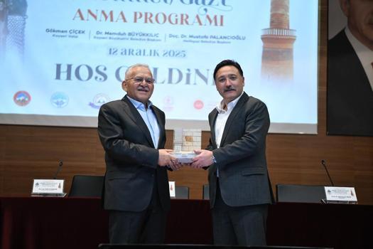 Başkan Büyükkılıç, Melik Muhammed Gazi’yi vefatının 882’nci yıl dönümünde andı