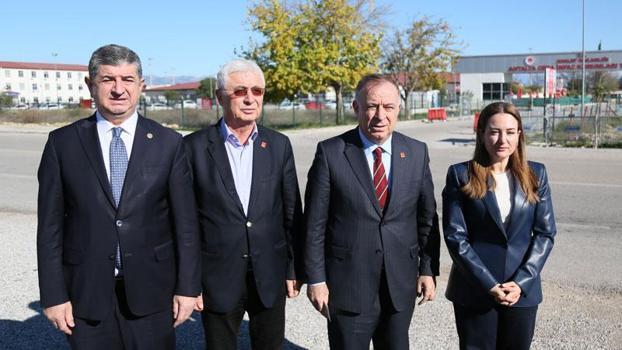 Muhittin Böcek için tutuksuz yargılama çağrısı