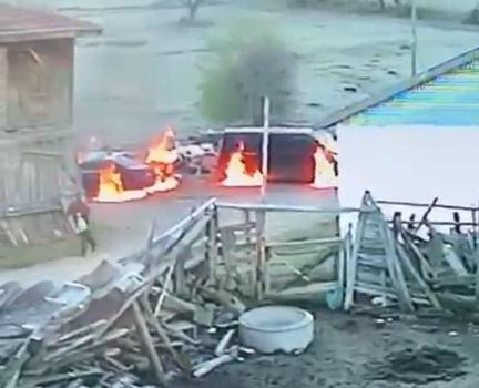 4 aracı yakılan muhtar: Eve sıçrasaydı facia olacaktı