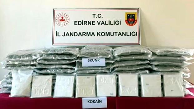 Edirne'de 97 kilo skunk ve 9 kilo kokain ele geçirildi