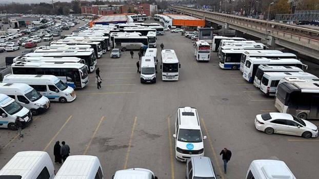 Ankara'da özel halk otobüsü esnafından toplu ulaşım zammına ilişkin açıklama
