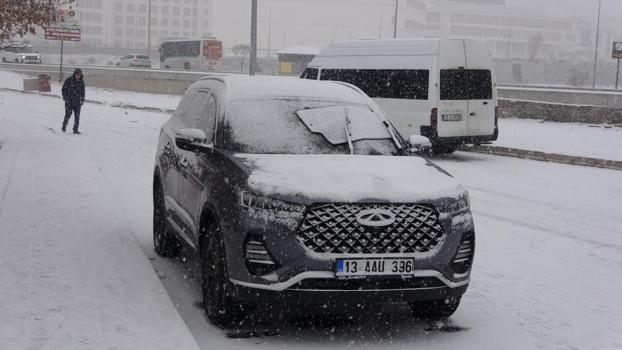 Bitlis'te kar yağışı