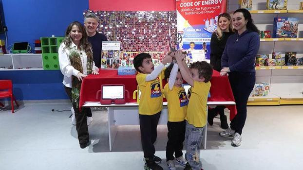 5 yaşındaki Türk öğrenciler dünya robotik şampiyonu oldu