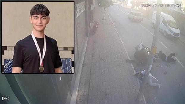 Motosikletlerin çarpıştığı kaza kamerada; 15 yaşındaki Tunahan öldü, 2 yaralı