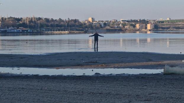 Tekirdağ’da deniz 20 metre çekildi