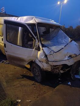 Sinop'ta işçi servis minibüsü ile otomobil çarpıştı: 1 ölü, 10 yaralı