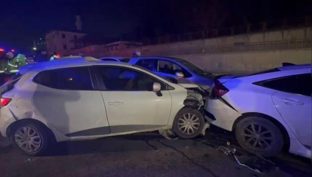 Çekmeköy’de 7 aracın karıştığı zincirleme kaza: 7 kişi yaralandı