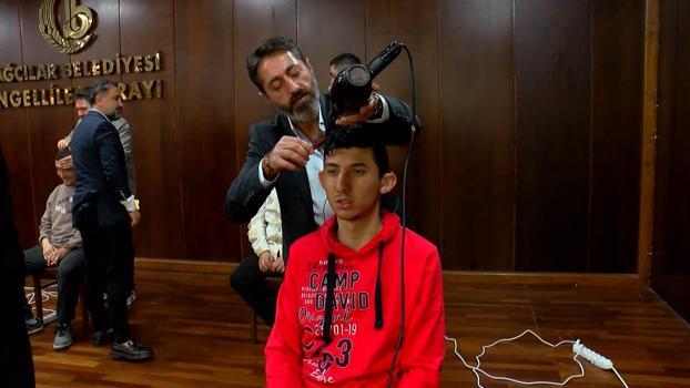 Bağcılar’da kuaförler, engelliler için yarıştı