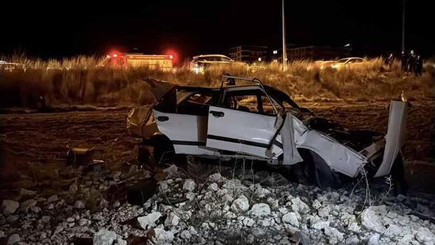 Takla atan otomobil tarlaya uçtu: 1 yaralı