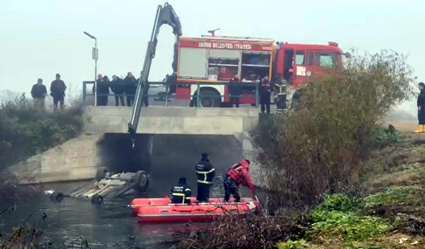 Sisli havada otomobil dereye uçtu; 18 yaşındaki İsa öldü