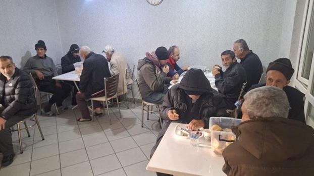 Ankara Valiliği, evsiz 293 kişiyi anlaşmalı otellerde barındırıyor