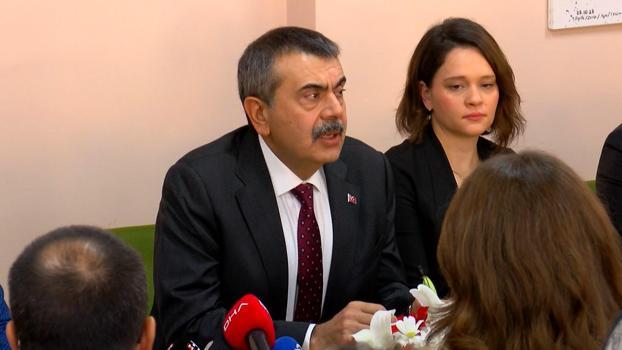 İstanbul- Bakan Tekin: Eğitim öğretim süreçleri siyasi perspektifin ötesinde karar verilmesi gereken bir konu