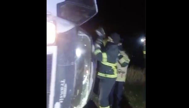 Adıyaman'da minibüs şarampole devrildi; 4 yaralı