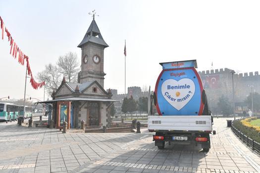 Büyükşehir'den Erciyes Kayak Merkezi'ne 'benimle çıkar mısın?' gondolu