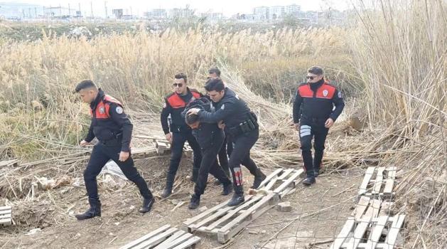 Aranan hükümlü sazlıkta yakalandı