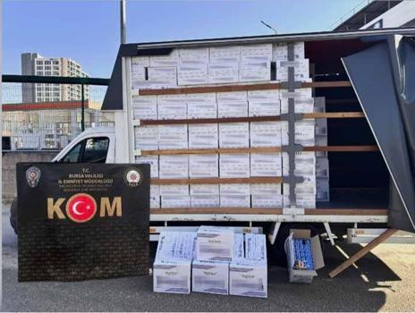 Bursa'da 3 milyon 410 bin adet makaron ele geçirildi