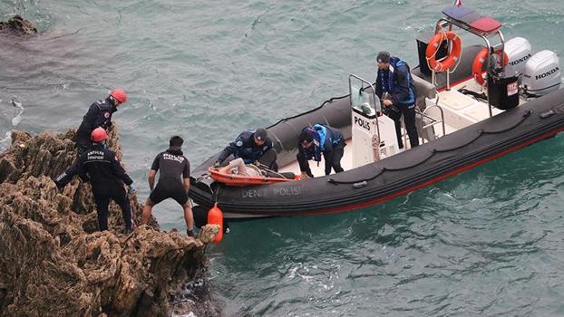 Balık tutmak için inmeye çalıştığı falezlerde 20 metre yüksekten düşüp yaralandı